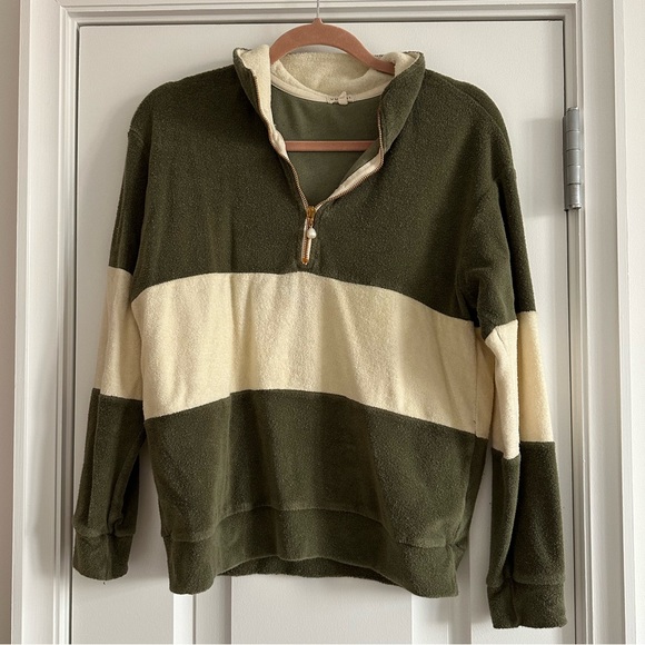 Donni Terry Half Zip Pullover in Moss - Picture 2 of 3